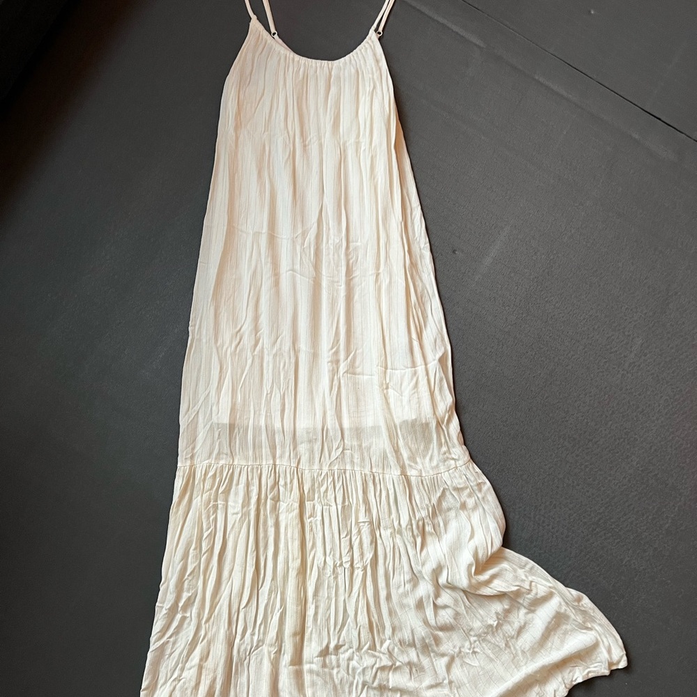 White with Gold Thread detail Maxi Dress S